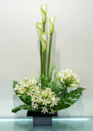 藝術插花 價格、圖片與報價指南——探索新浪家居網的花卉藝術世界